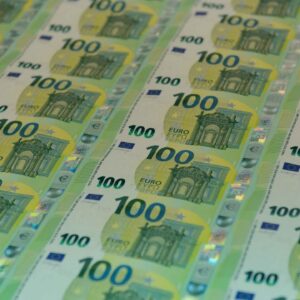 €100 Bills for sale